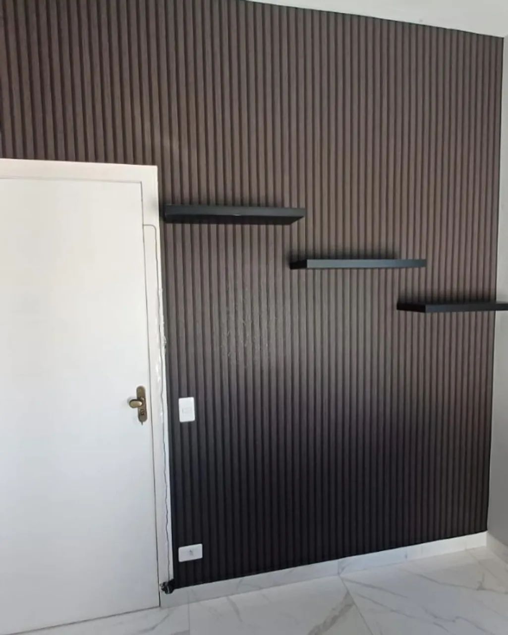 INSTALAÇÃO DE PAPEL DE PAREDE E ADESIVOS - Foto 5