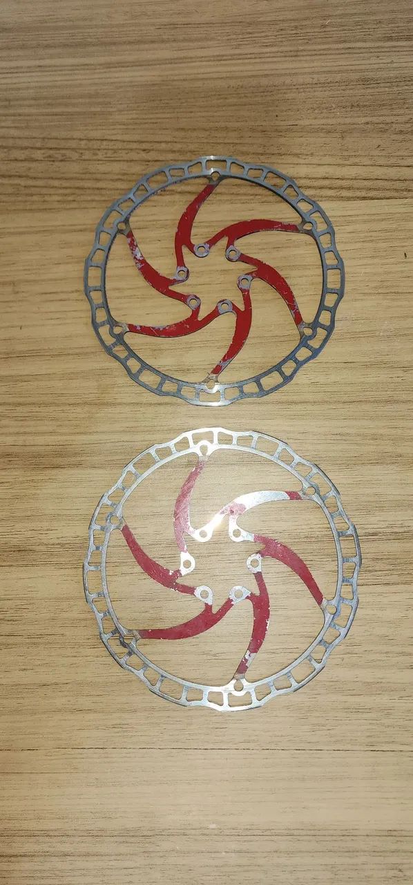 Par de disco de freio para bicicleta.