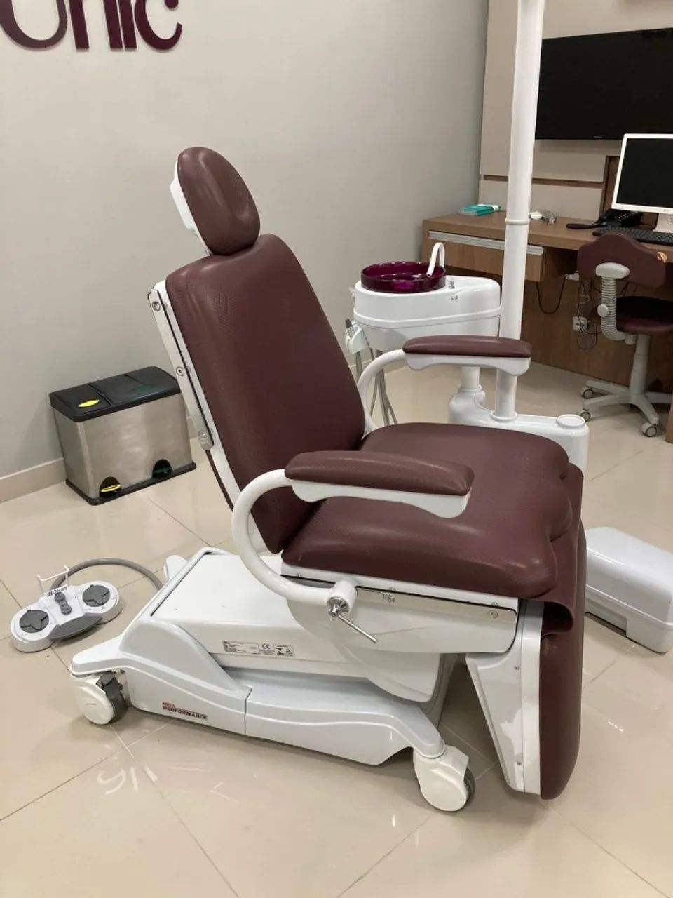 Cadeira Odontológica tipo mesa cirúrgica - Olsen Performance - Foto 2