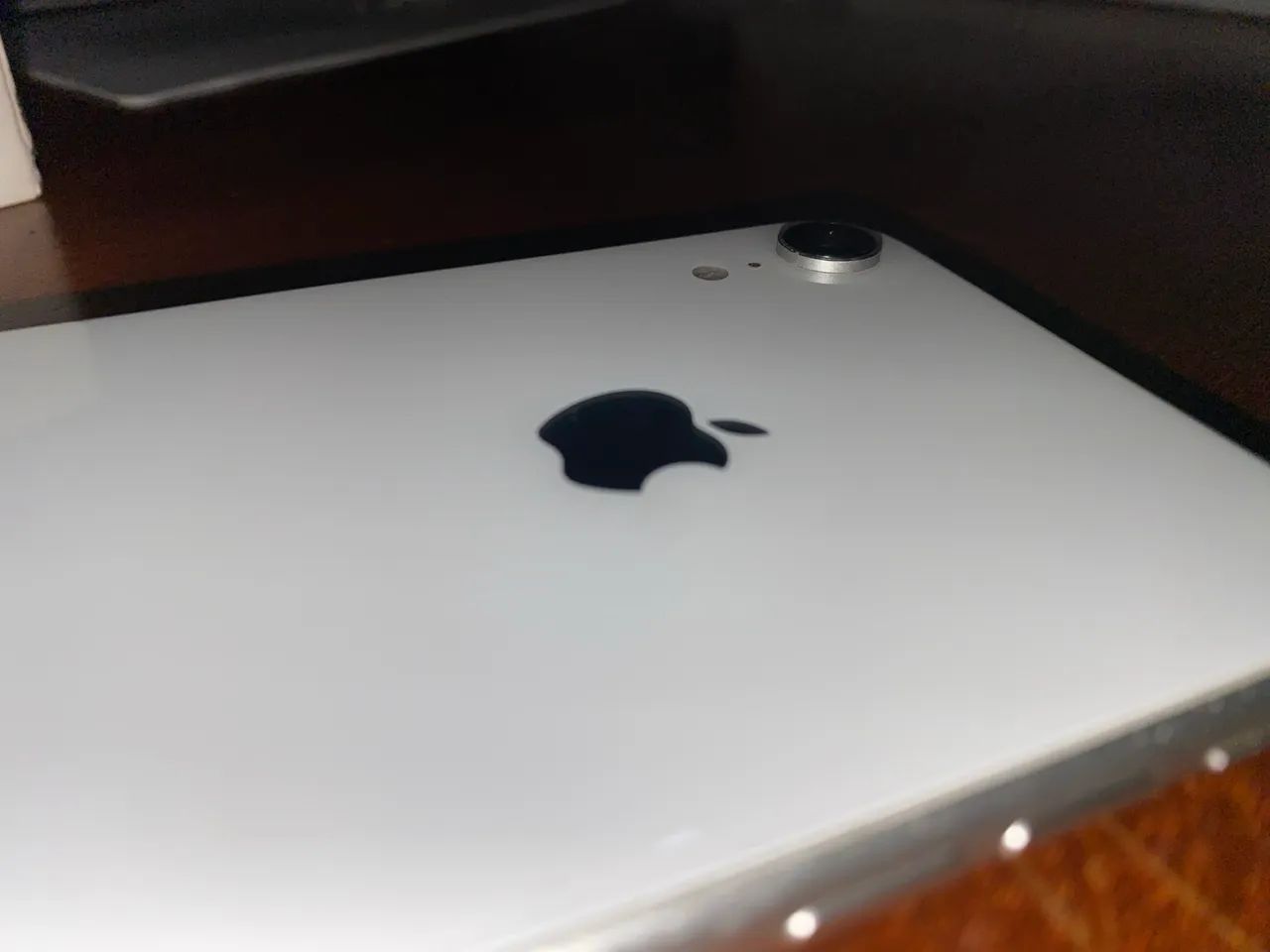 Iphone XR 64g Branco - Foto 4
