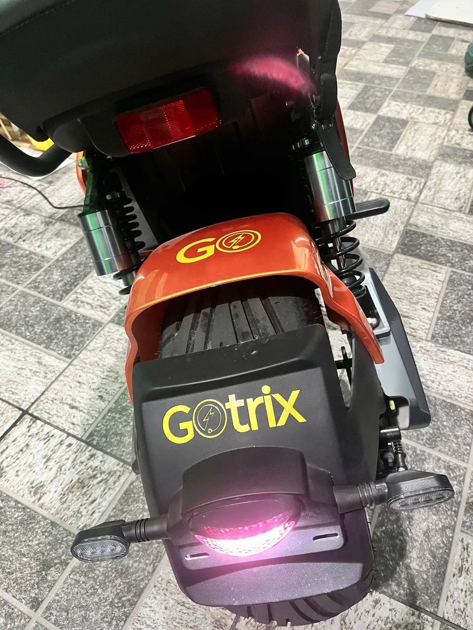 Moto elétrica 