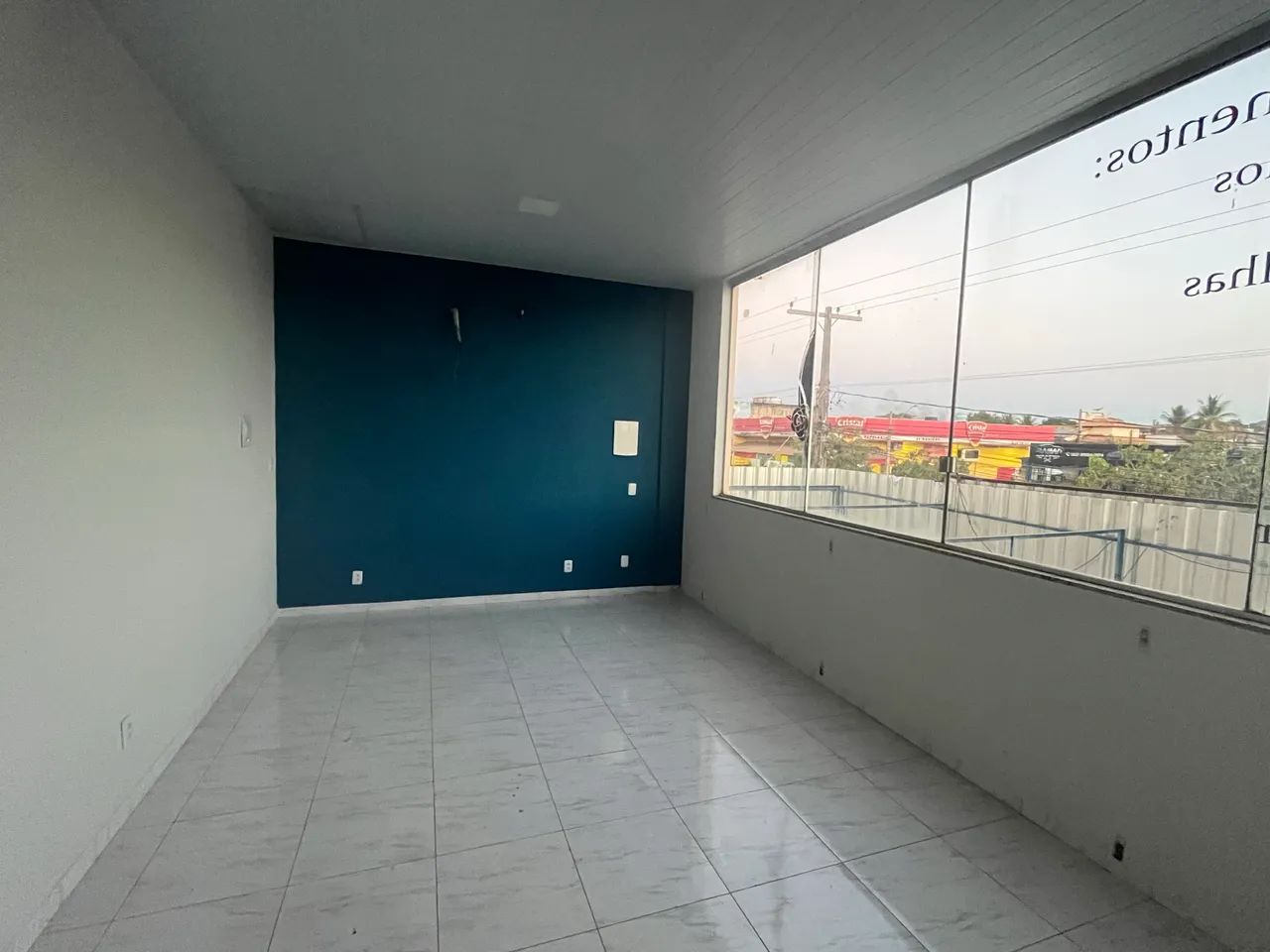 ALUGO SALAS COMERCIAIS (1 PISO) AURENY III - Foto 2
