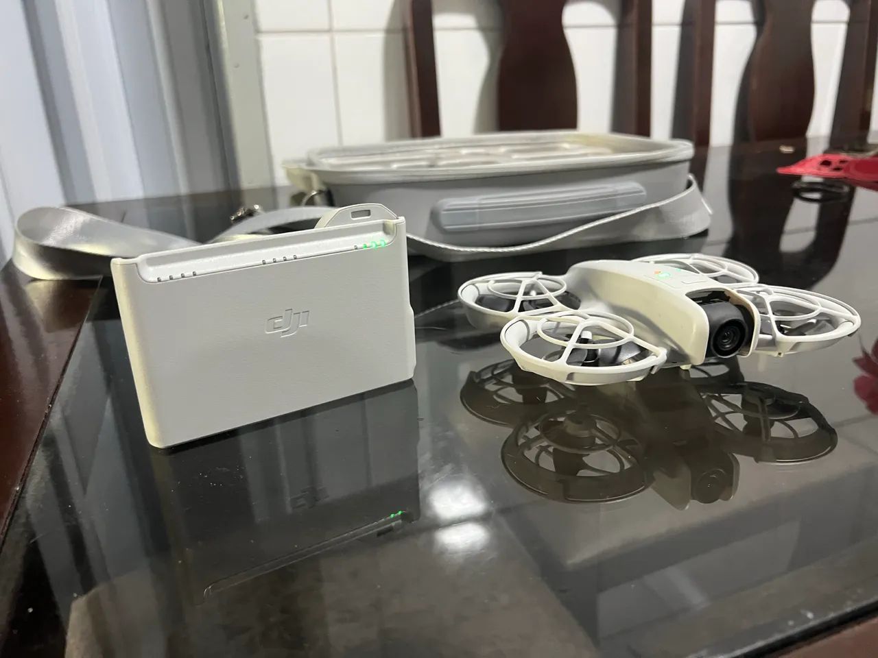 DJI Neo Fly More Combo + Controle + 2 Baterias - Foto 2