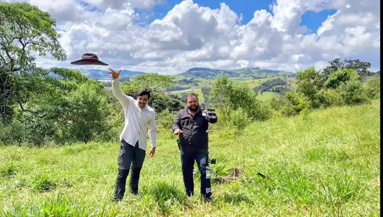 Terreno com cachoeira Bom Repouso