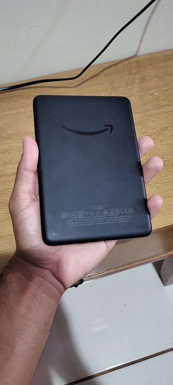 Vendo Kindle de 11° Geração com Capinha  - Foto 4