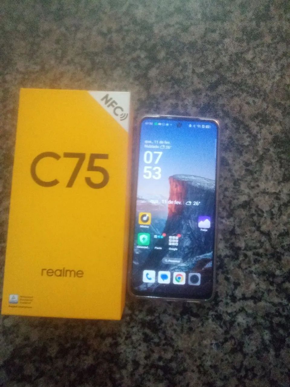 Realme C75 