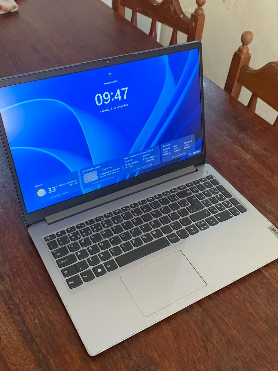 Lenovo Ideapad1 16RAM 477GB 