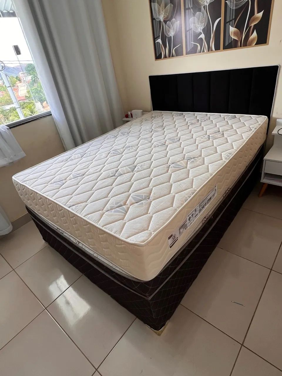 Vendo cama de casal 
