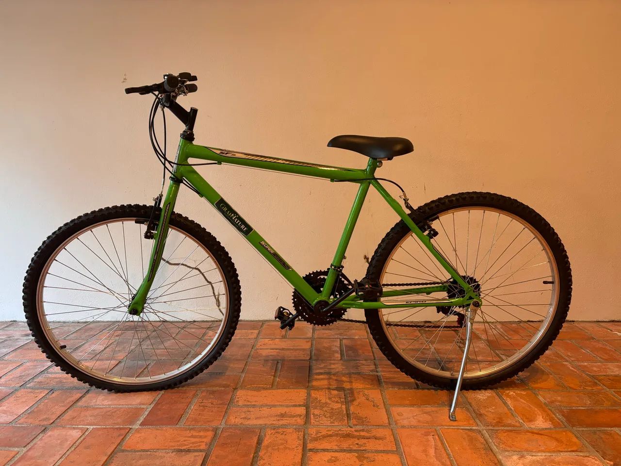 Bicicleta MTB Aro 26 - Nova
