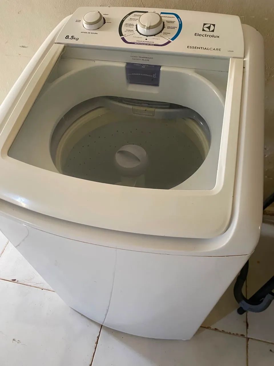 Máquina de lavar nova 