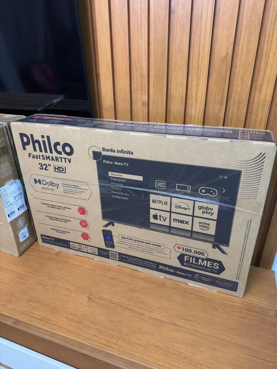 Tv Philco 32? Smart nova lacrada 