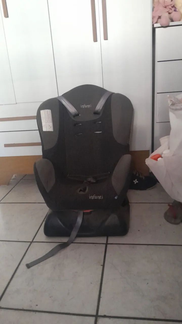 Cadeirinha infantil 