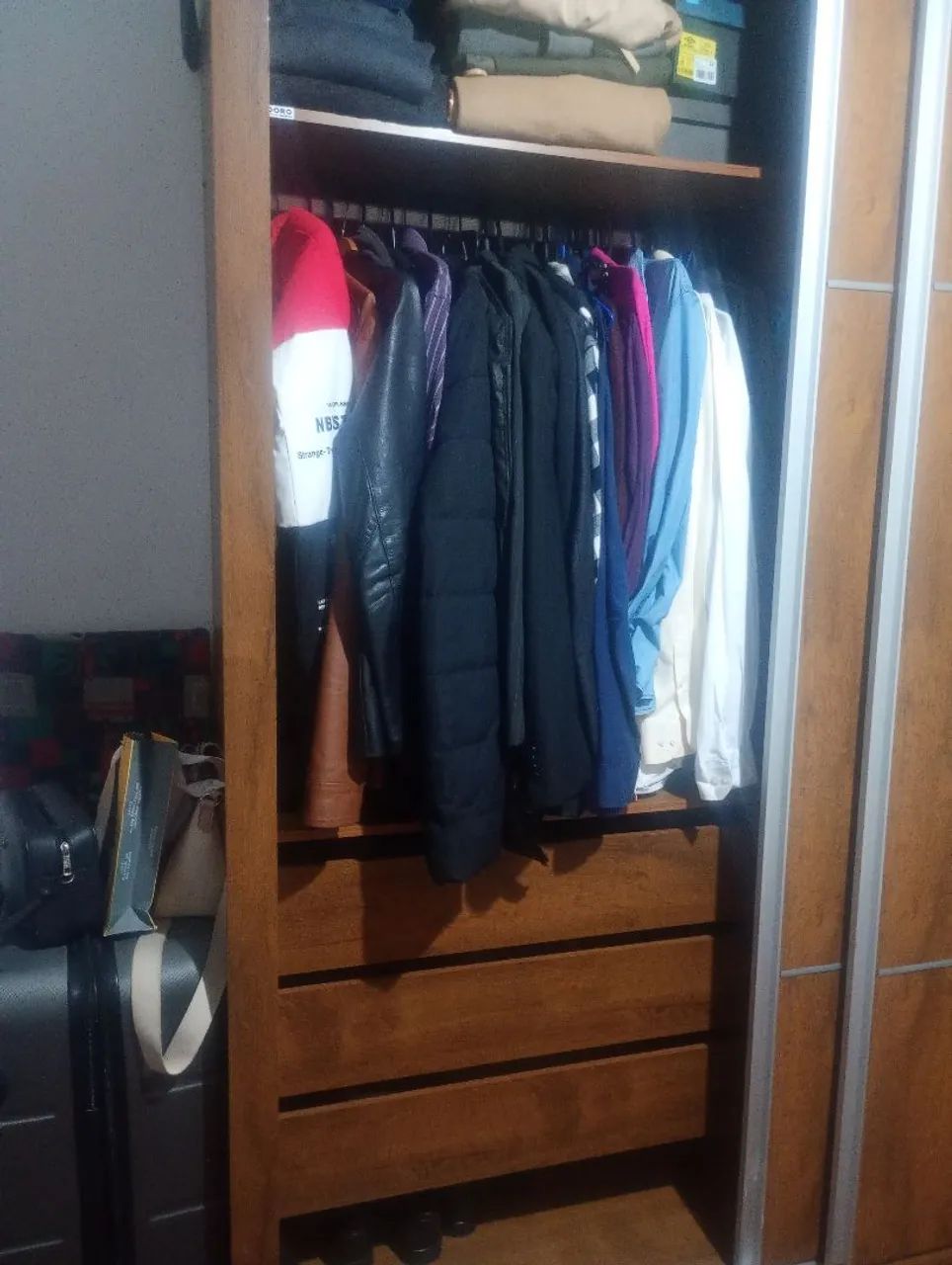 Vendo guarda roupa conservado  - Foto 3