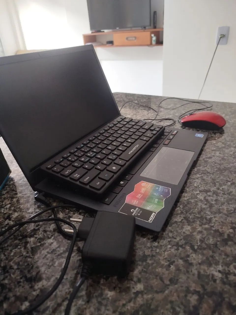 Vendo Notebook Positivo com Caixa + mouse + teclado via bluetooth  - Foto 3
