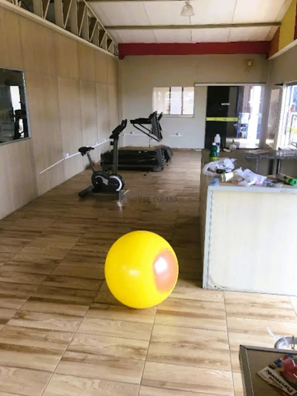 Prédio pronto para ser empresa de qualquer outro ramo. - Foto 4