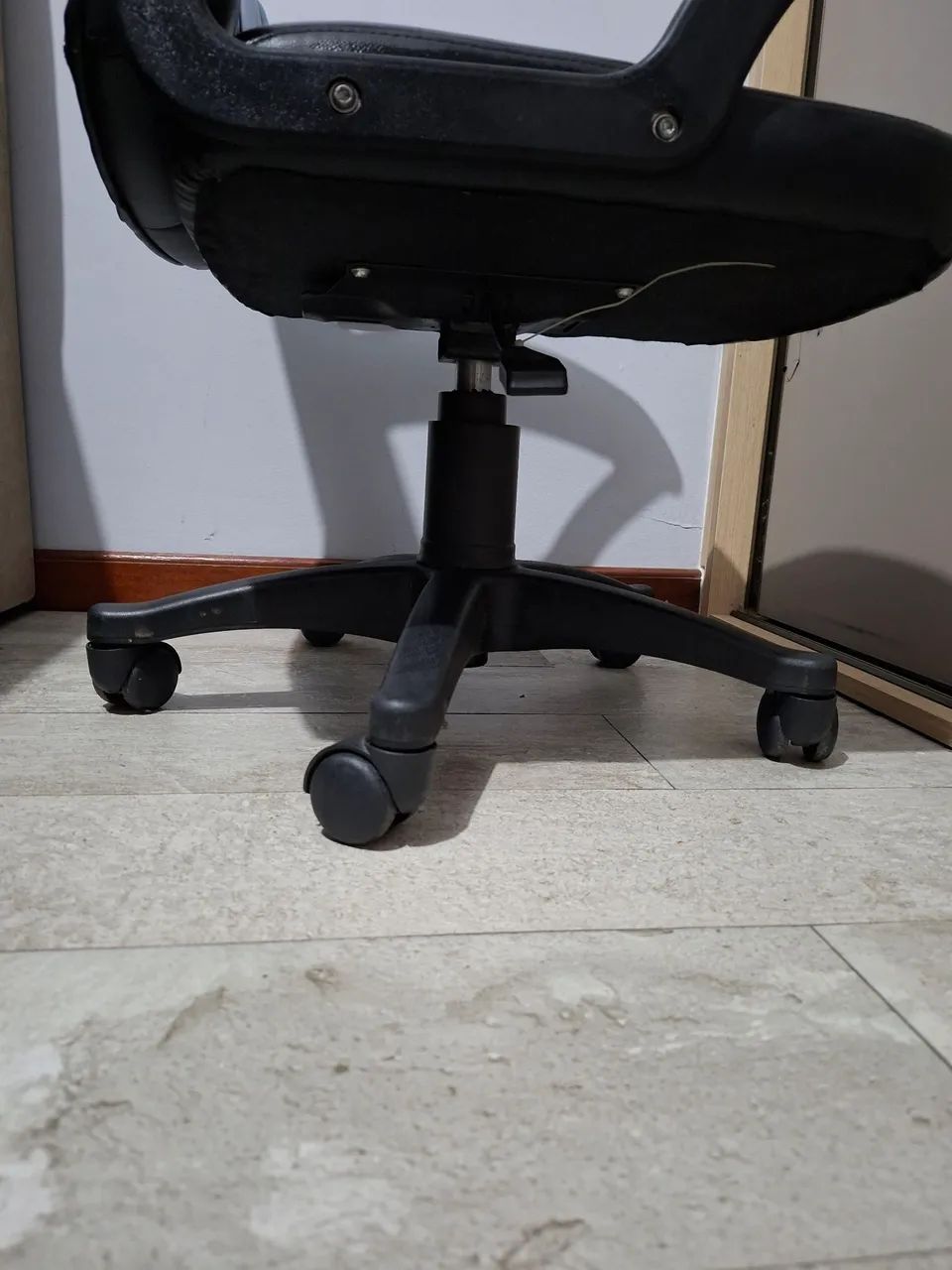 Cadeira Gamer Usada - Foto 4
