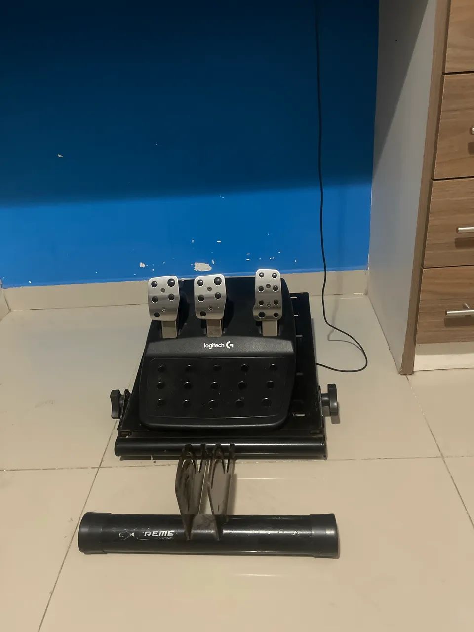 Vendo volante para PS4 e PS5, Logitech G29, funcionando perfeitamente   - Foto 2