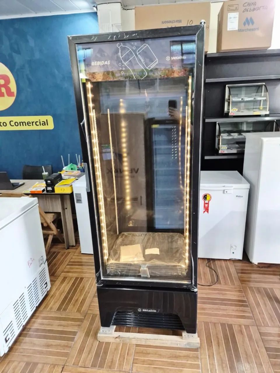 Expositor Metalfrio Novo All Black