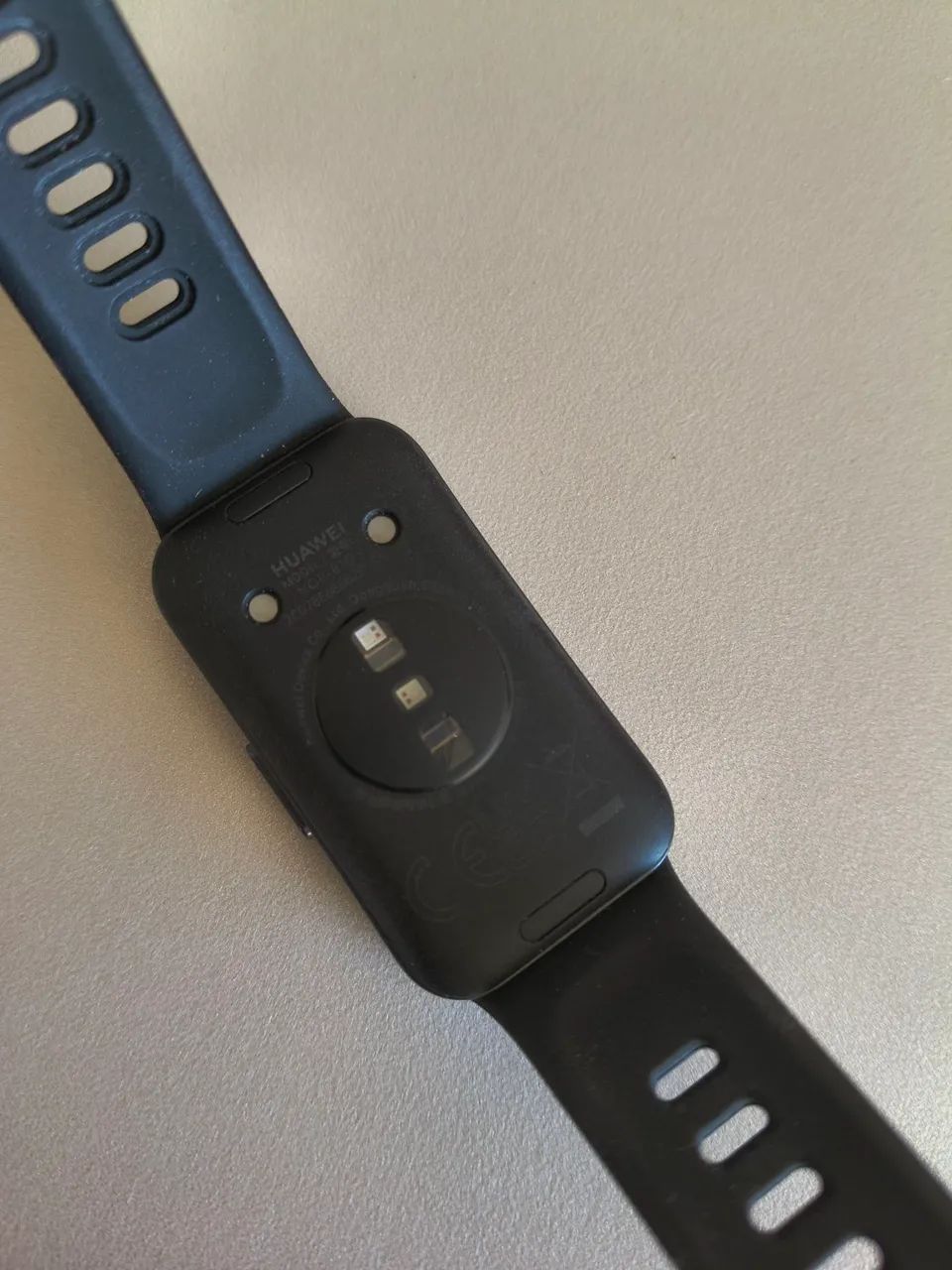 Smartwatch Huawei Band 10 Preto - Foto 4