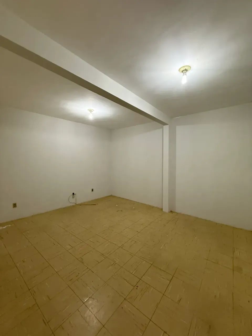 Ponto Comercial para alugar no Edifício Luciano Prado, Bairro Centro - Foto 5