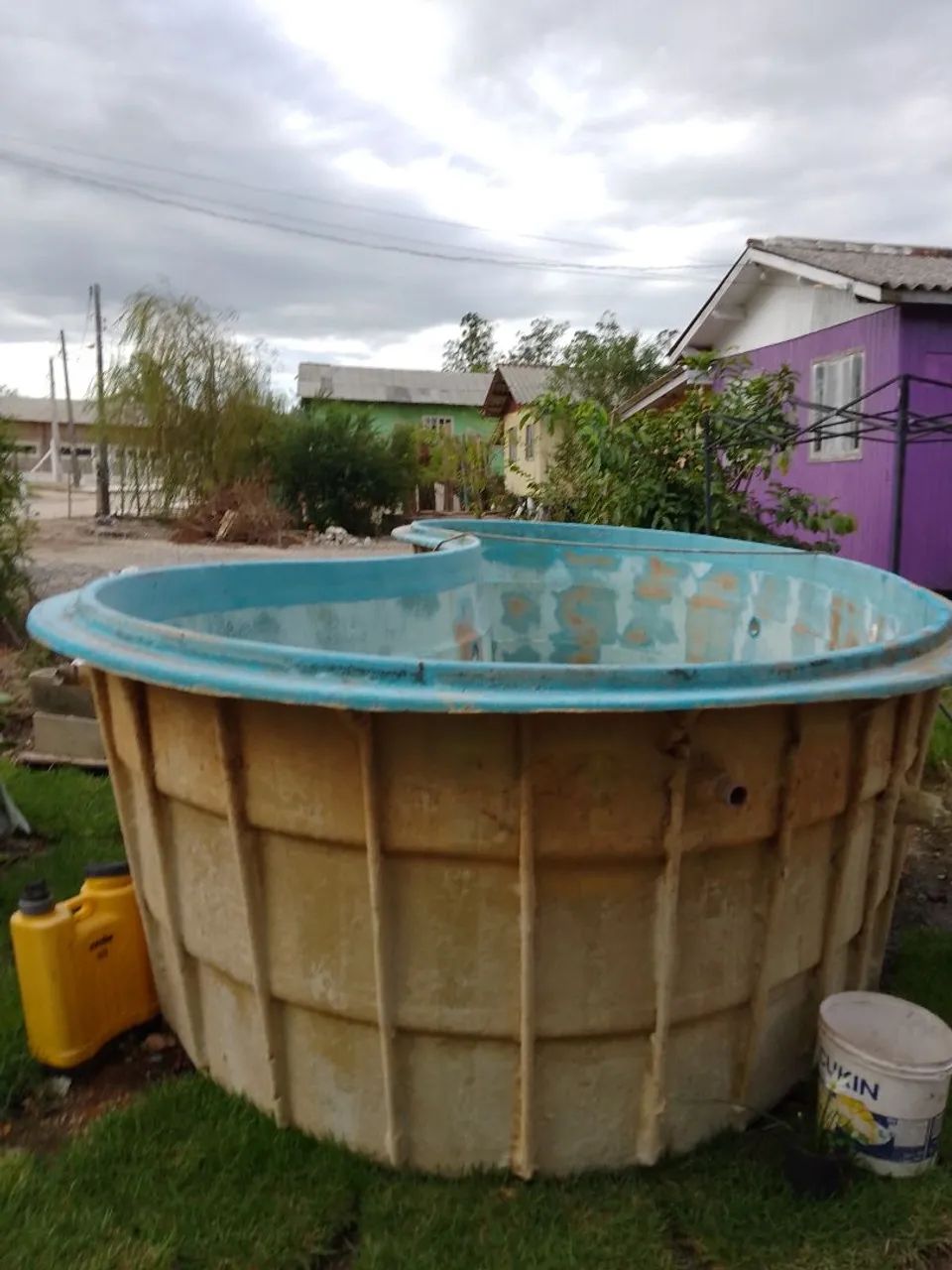 Piscina de fibra