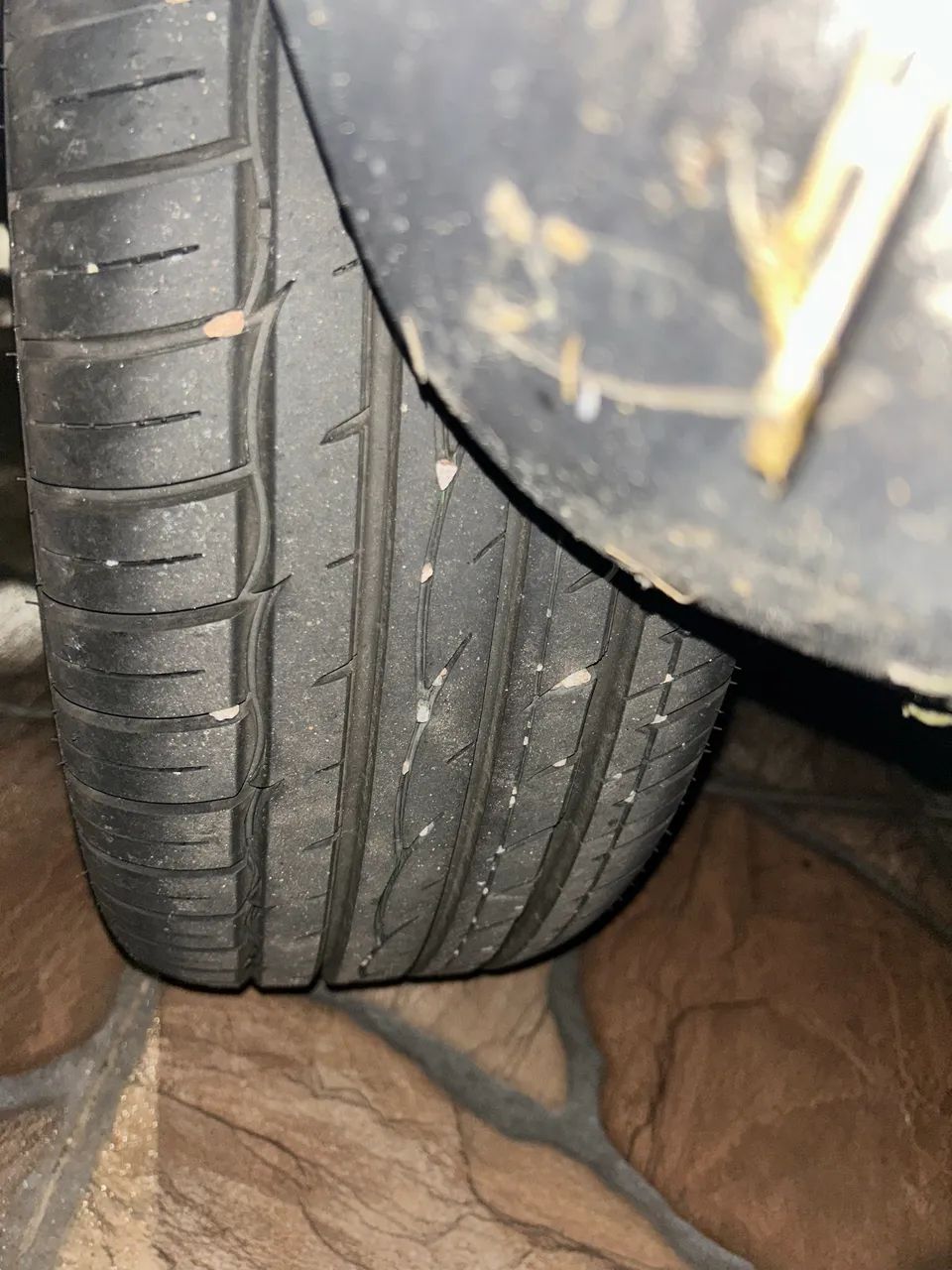 Rodas 17 polegadas com pneu 195/40 81w  - Foto 4