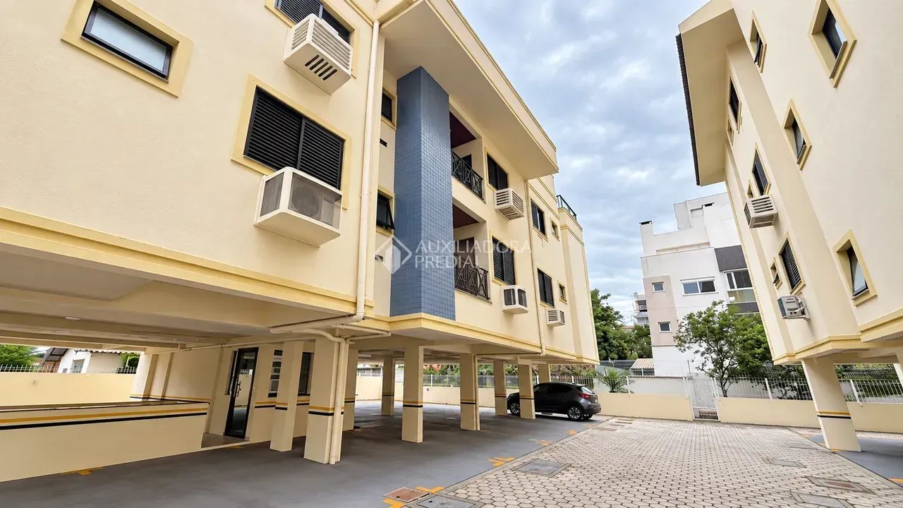 Imóvel para aluguel possui 64 metros quadrados com 2 quartos em Jurerê - Florianópolis - S - Foto 5