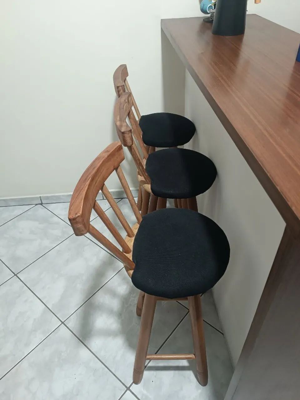 KIT DE 3 BANCOS ALTO COM ENCOSTO  - Foto 3