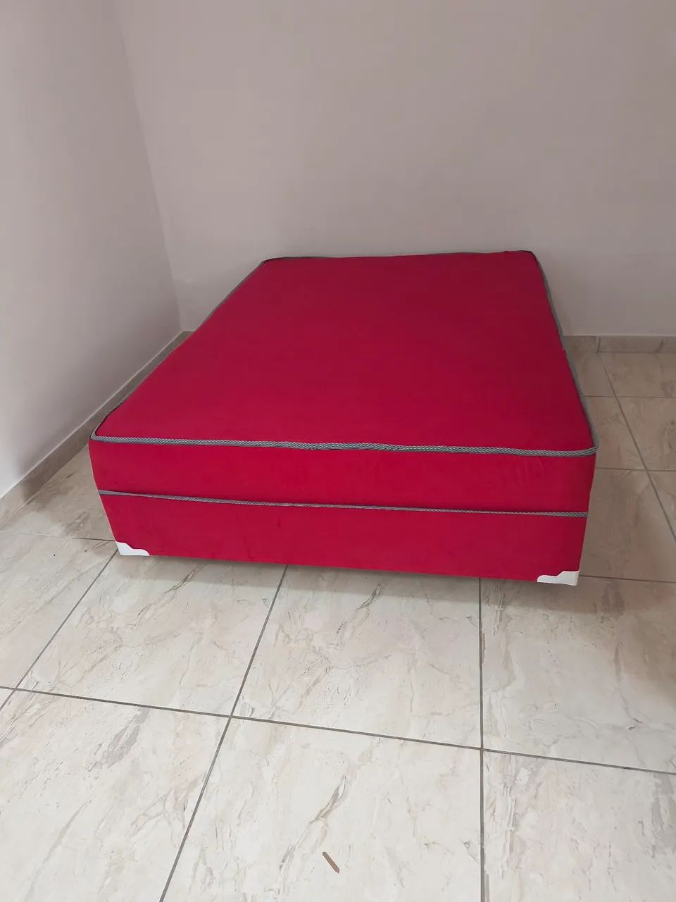 Base box casal com colchão fixo mola ensacadas