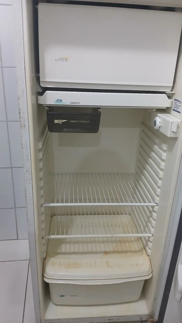 VENDE-SE GELADEIRA  - Foto 3