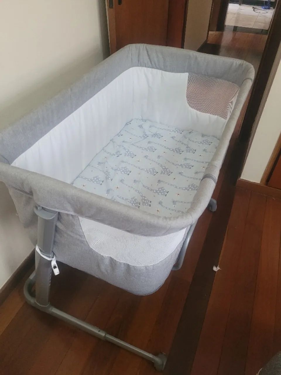 Berço Cobed Voyage Cinza - Foto 3