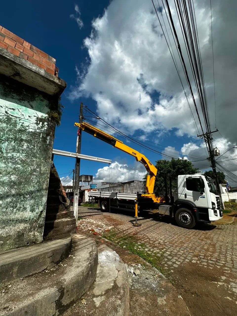 Locação de Caminhão Munck 20ton