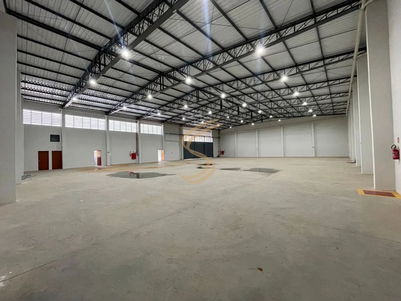 GALPÃO PARA LOCAÇÃO - 1080 M² ÁREA CONSTRUÍDA - AVCB BOMBEIRO - Foto 4