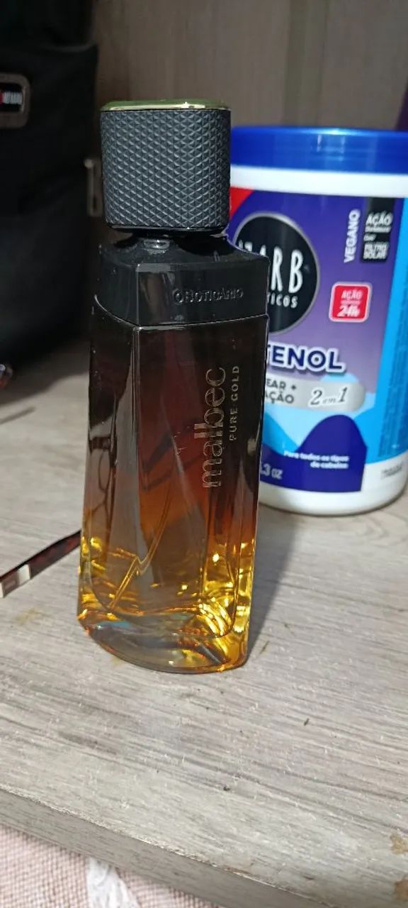 Perfume Malbec puro gold 