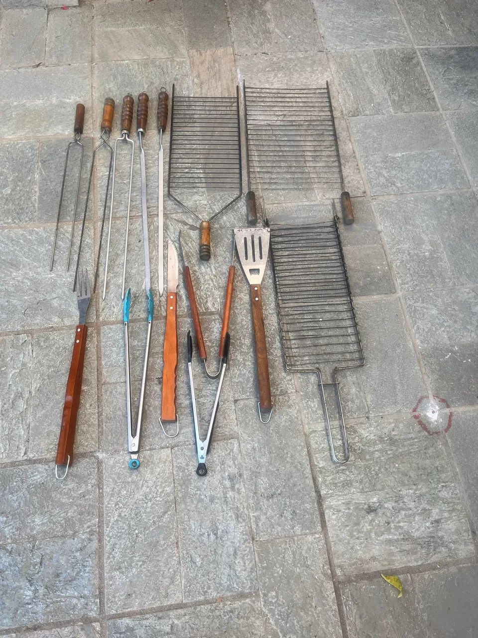 ESPETOS E GRELHAS