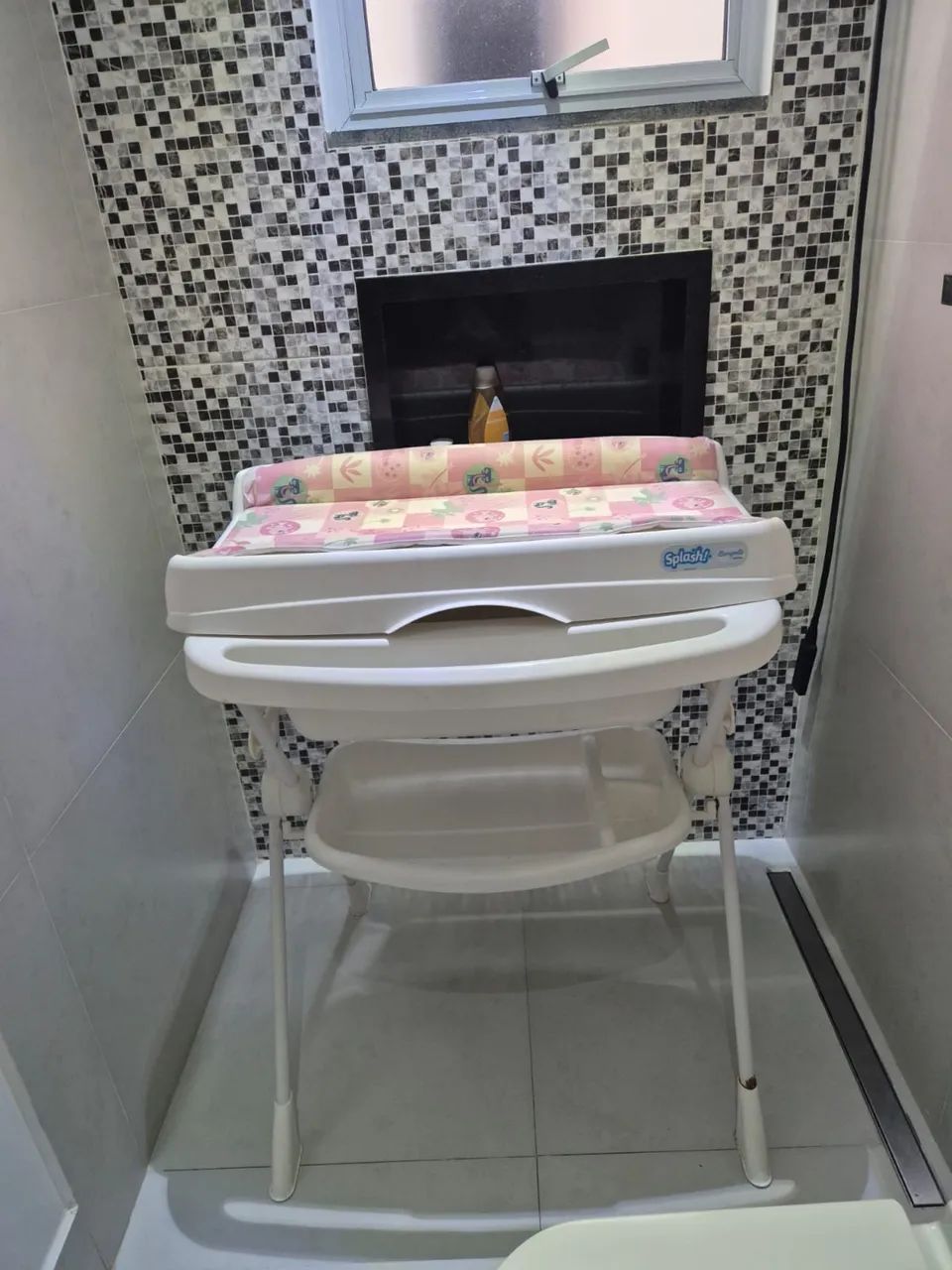 Banheira + trocador de bebem 