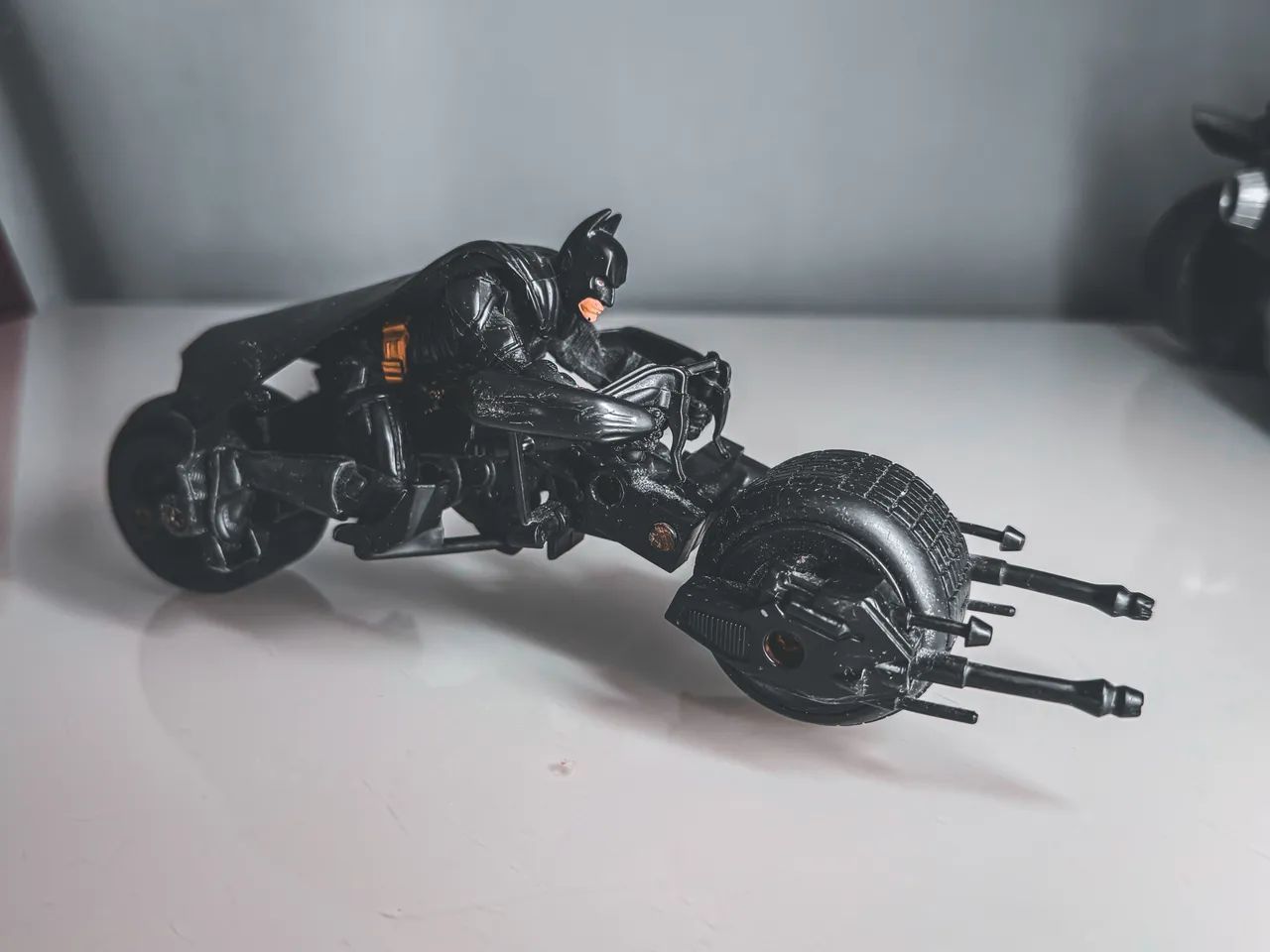 BATMÓVEL BATMAN + BONECO COLECIONÁVEL - Foto 4