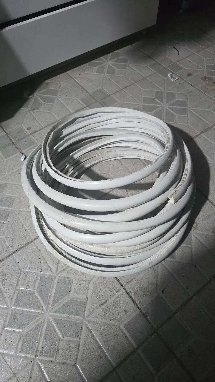 Perfil Postform pvc 26,5mm - Foto 2