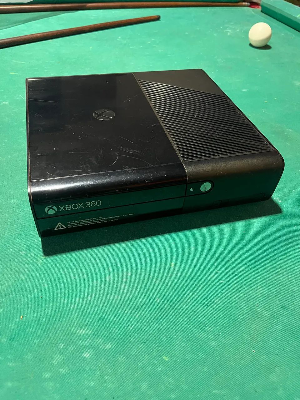 Xbox 360 super slim 