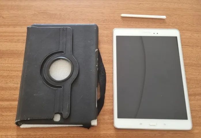 Tablet Samsung Tab A 9.7 com S PEN