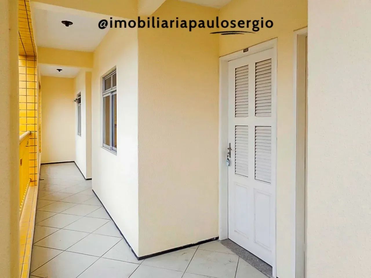 Maraponga  Apto com 1 Quarto  Vaga para Moto - Foto 2