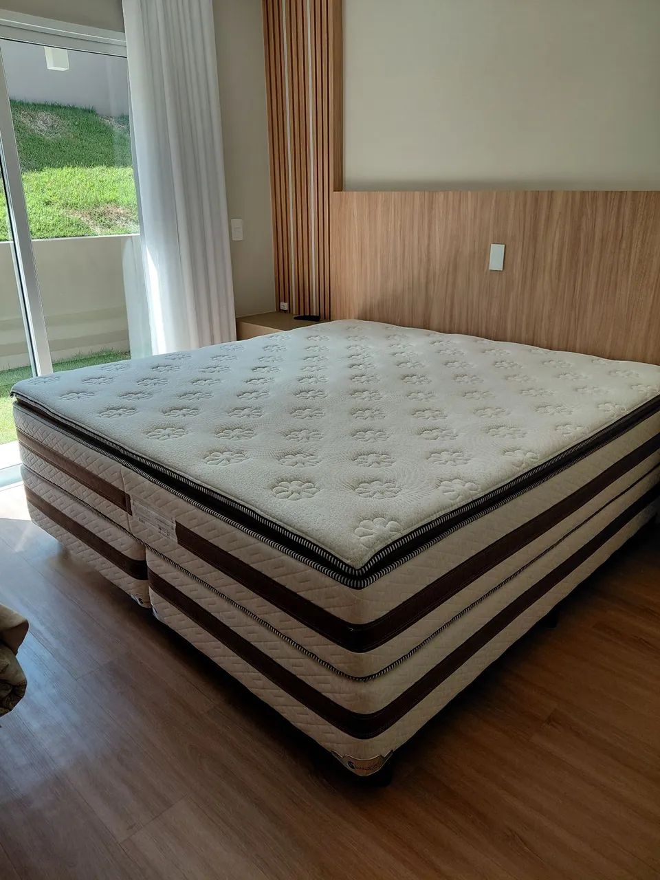 CAMA BOX KING SIZE  - Foto 3