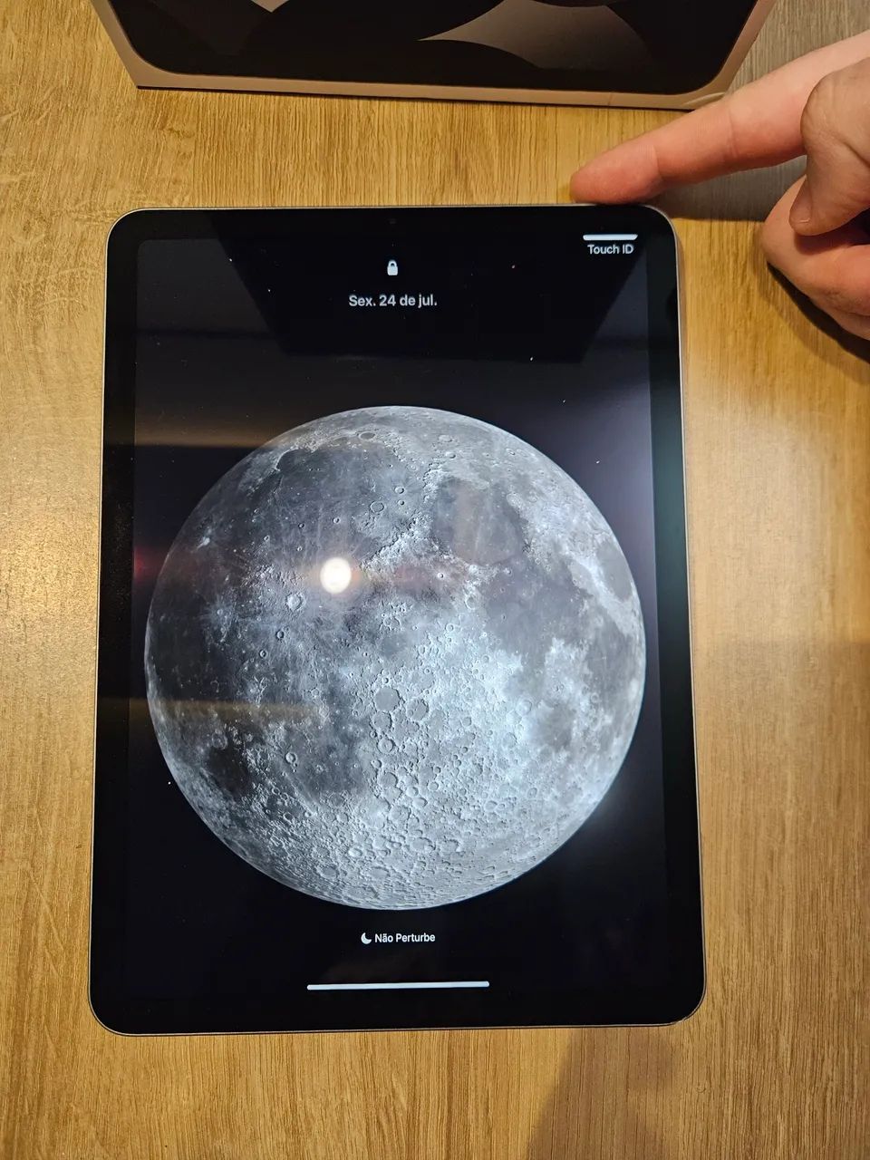 iPad Air 5 (com chip M1) 256GB usado - Foto 2