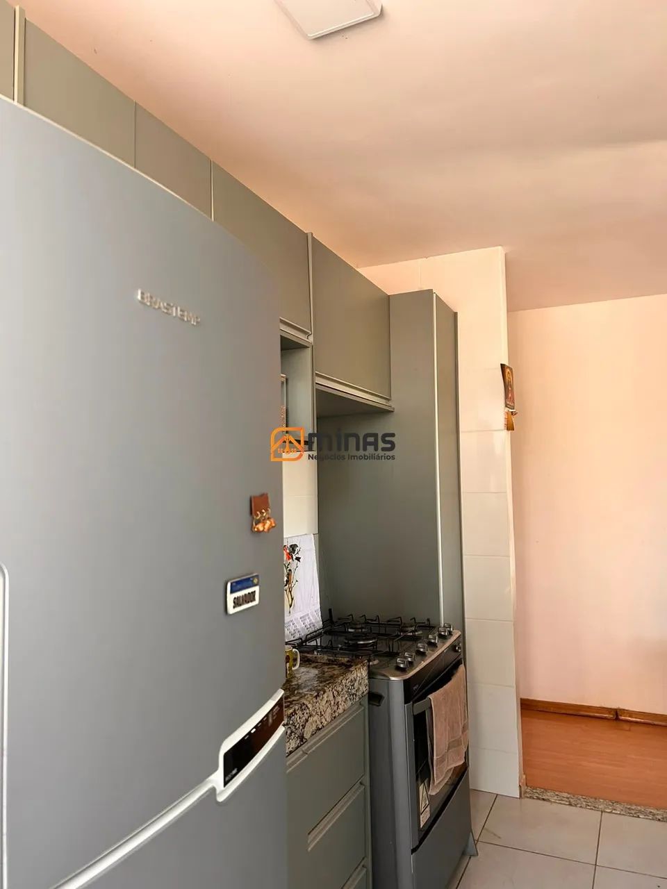 APARTAMENTO COM SACADA E PRÓXIMO À UNIC BEIRA RIO - Foto 3