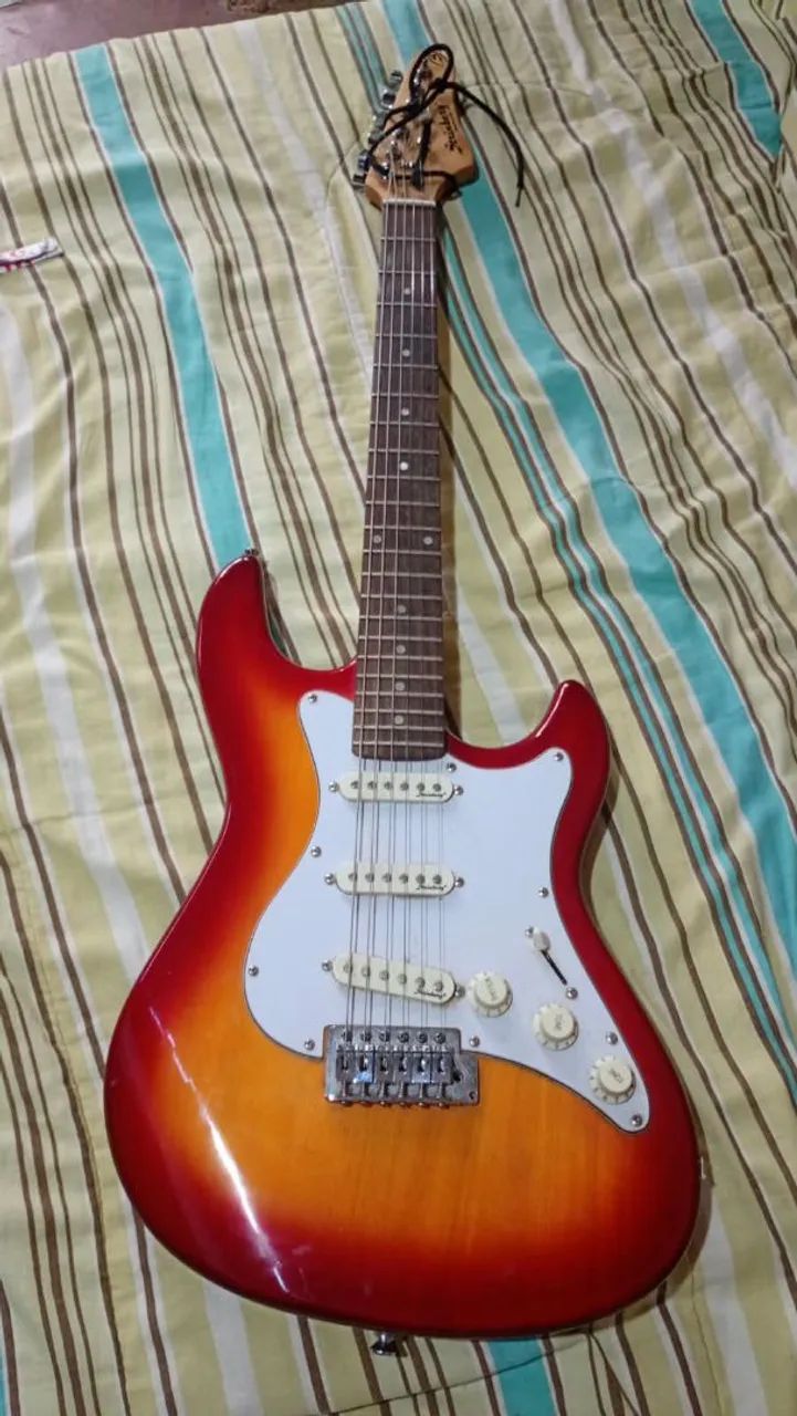 Guitarra strimberg  - Foto 2