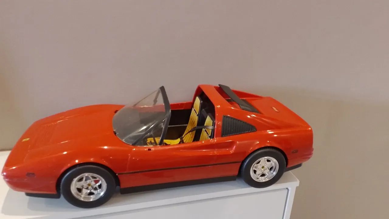 Ferrari da Barbie - Brinquedos e Jogos - Itaipava, Petrópolis
