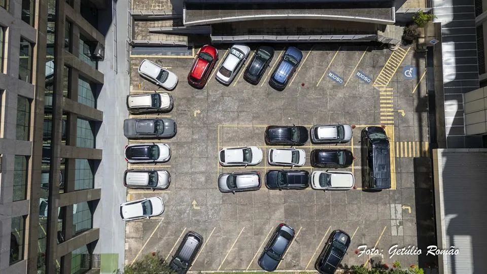Prédio, Av SAUS Quadra 5, Asa Sul - Foto 3