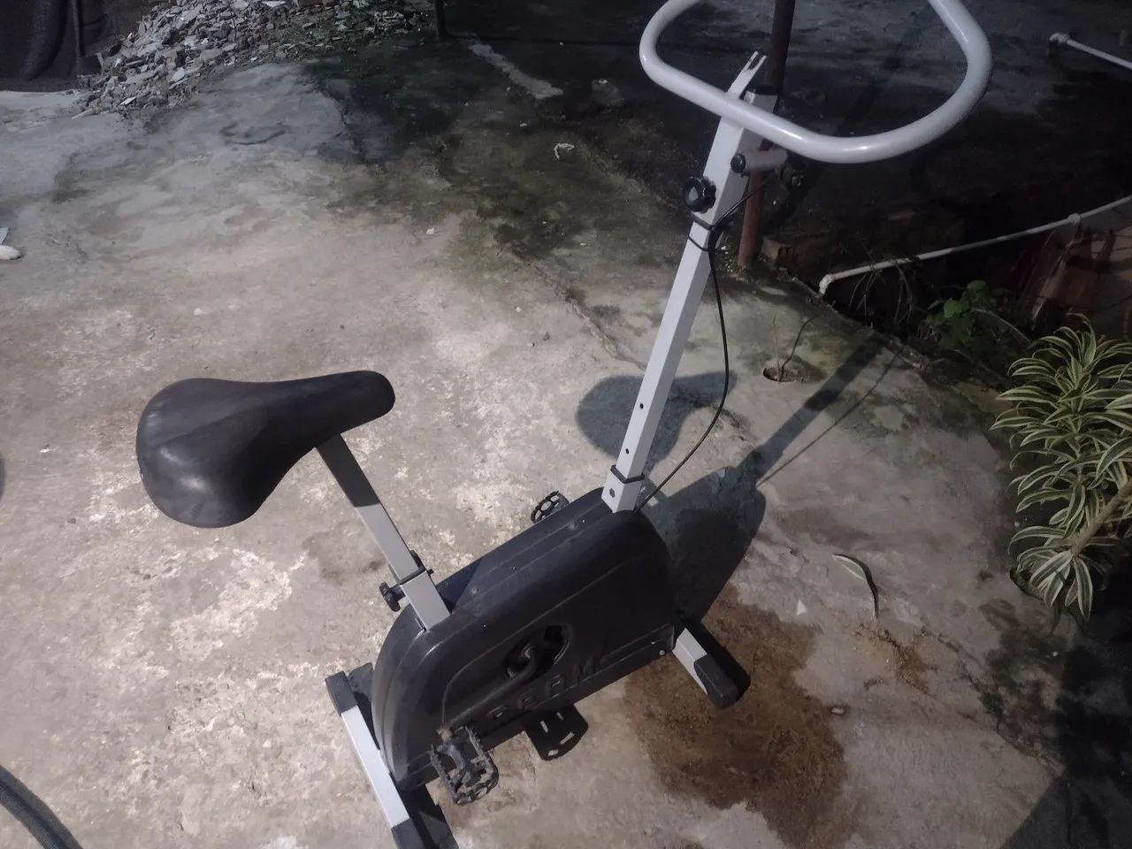 Bicicleta de exercícios  - Foto 3