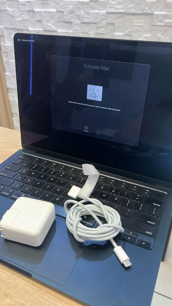 MACBOOK AIR M2 8GB/512 Midnight  - Foto 4