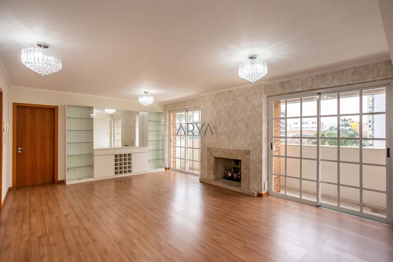 Apartamento no Edifício Kensington no Rebouças ARYA1
